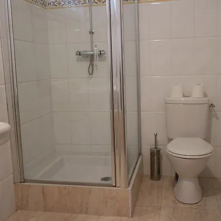 Oda ve Kahvaltı La Maison Du Chapelier