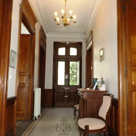 La Maison Du Chapelier