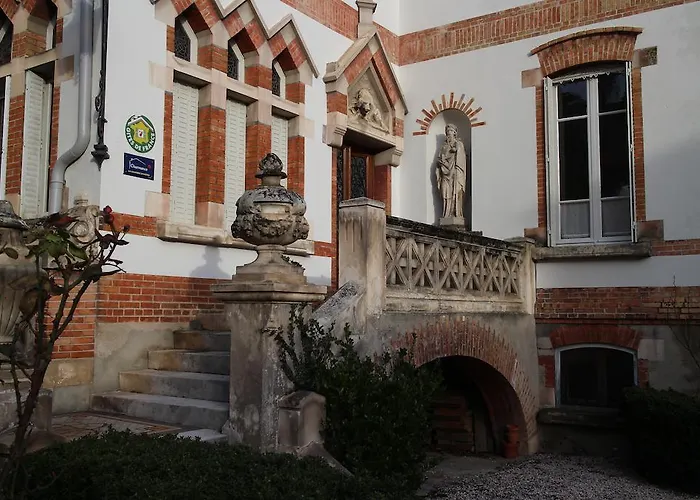 B&B La Maison Du Chapelier 3*