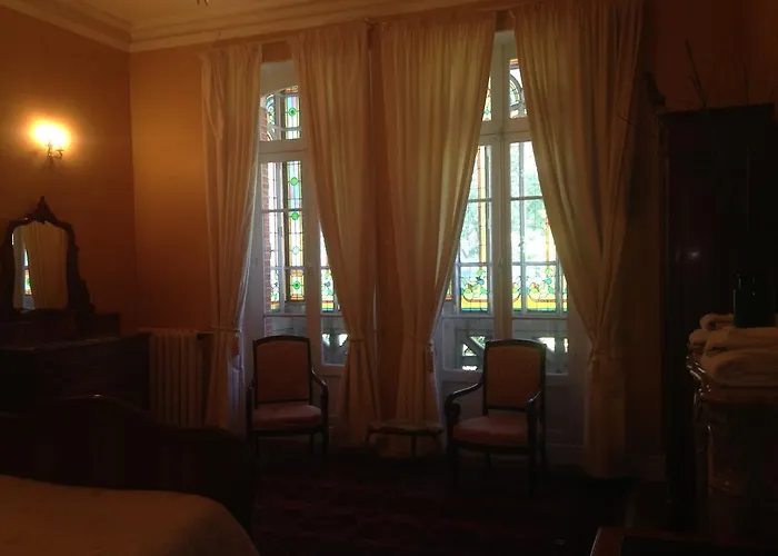 ベッド・アンド・ブレックファスト La Maison Du Chapelier