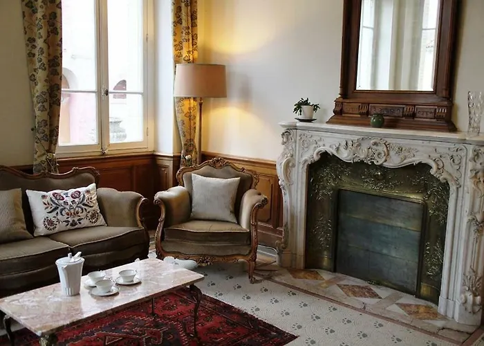 B&B La Maison Du Chapelier 3*