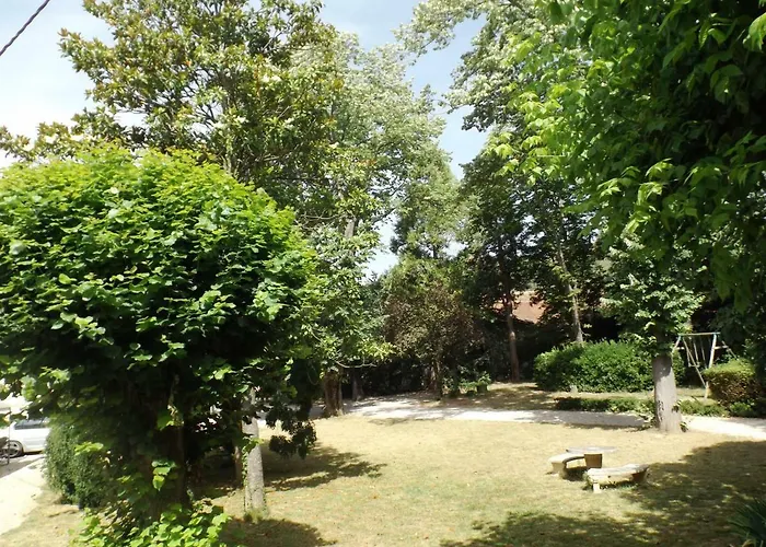 La Maison Du Chapelier B&B Espéraza